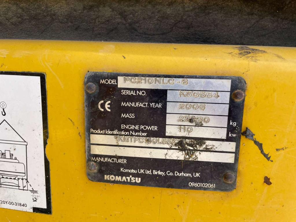 KOMATSU