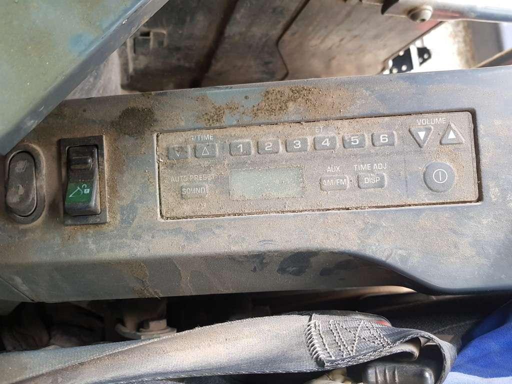 KOMATSU