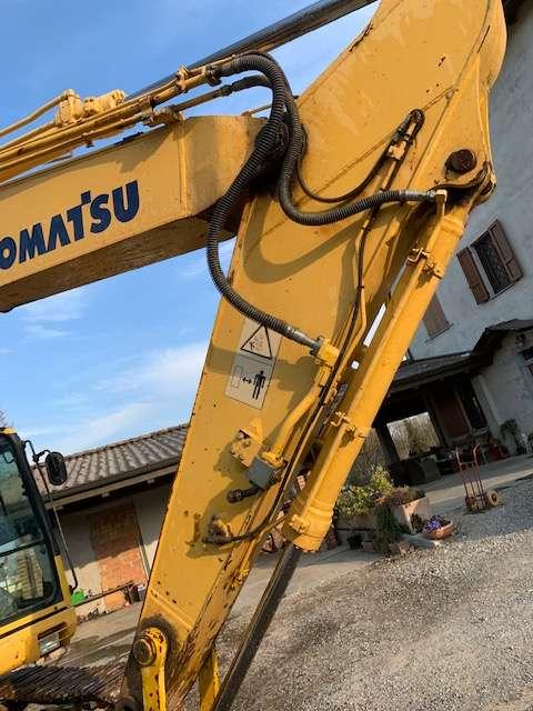 KOMATSU