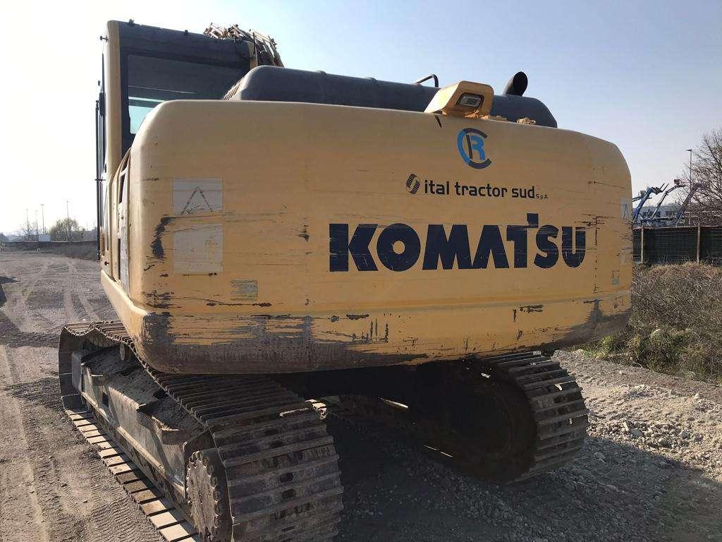 KOMATSU